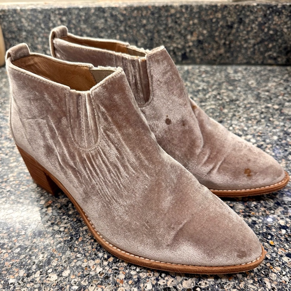 Madewell Velvet booties